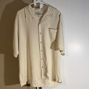 Tommy Bahama 100% Silk Camp Shirt Men’s XL – Classic Short Sleeve Button Front
